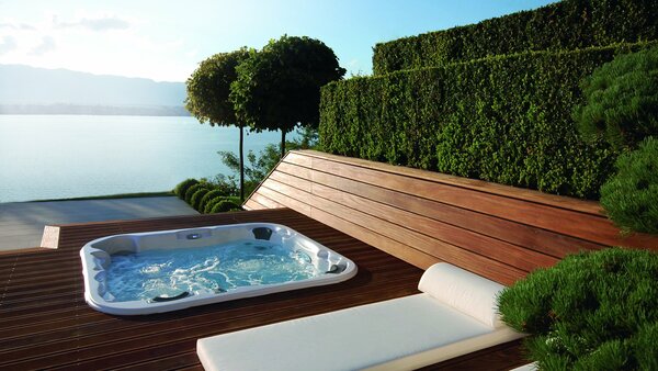 Outdoor Whirlpool Terrasse Dimension One Spas